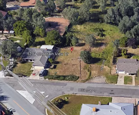 5794 Mountain View Dr, Redding, CA 96003 photo 1