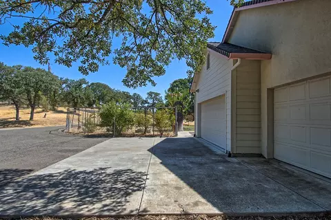 22488 Adobe, Red Bluff, CA 96080 photo 17