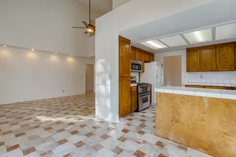 543 Chancellor Blvd, Redding, CA 96003 photo 17
