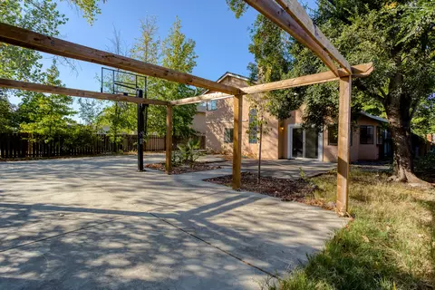 543 Chancellor Blvd, Redding, CA 96003 photo 7