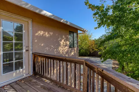 543 Chancellor Blvd, Redding, CA 96003 photo 36