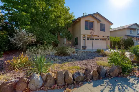 543 Chancellor Blvd, Redding, CA 96003 photo 1