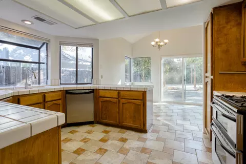 543 Chancellor Blvd, Redding, CA 96003 photo 19