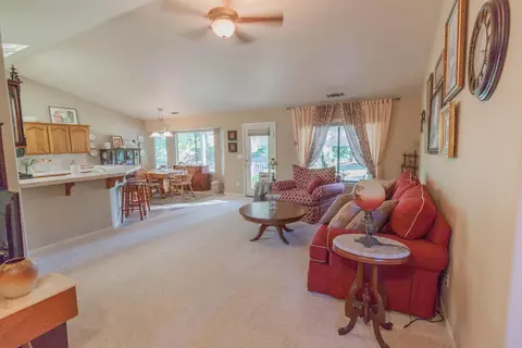 2835 Blue Bell Dr, Redding, CA 96001 photo 7
