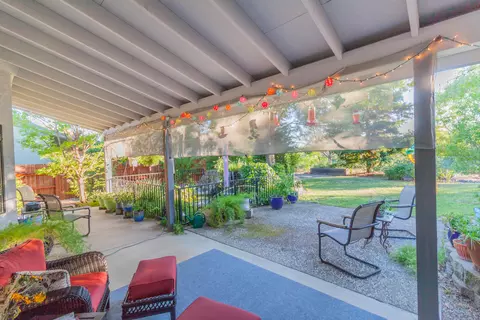 2835 Blue Bell Dr, Redding, CA 96001 photo 4