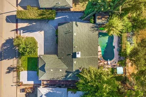 6900 Riverside Dr, Redding, CA 96001 photo 26