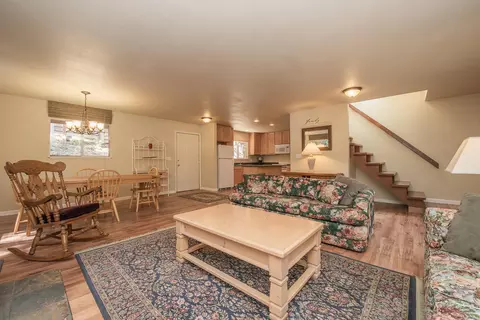 621 Lake Forest Dr, Trinity Center, CA 96091 photo 4