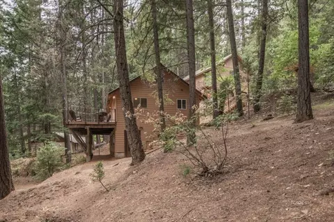 621 Lake Forest Dr, Trinity Center, CA 96091 photo 24