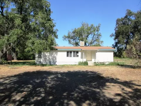 6967 Weeks Rd, Redding, CA 96002 photo 1