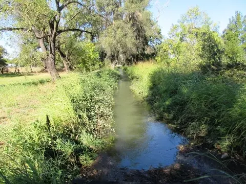 6967 Weeks Rd, Redding, CA 96002 photo 4