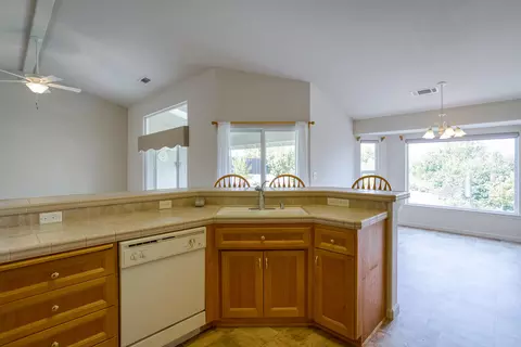 3738 Sunglow Dr, Redding, CA 96001 photo 43