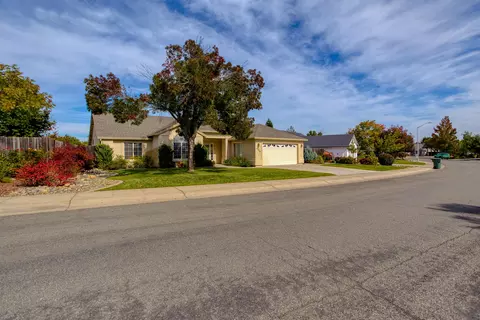 3738 Sunglow Dr, Redding, CA 96001 photo 52