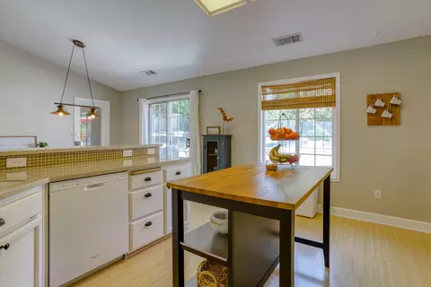 4550 Moyvane Dr, Redding, CA 96001 photo 36