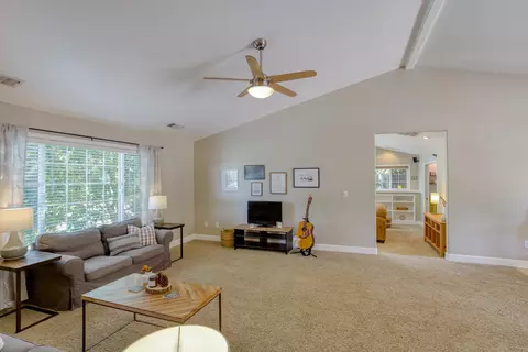 4550 Moyvane Dr, Redding, CA 96001 photo 37