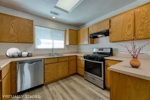 265 Yolla Bolly Trl, Redding, CA 96003 photo 3