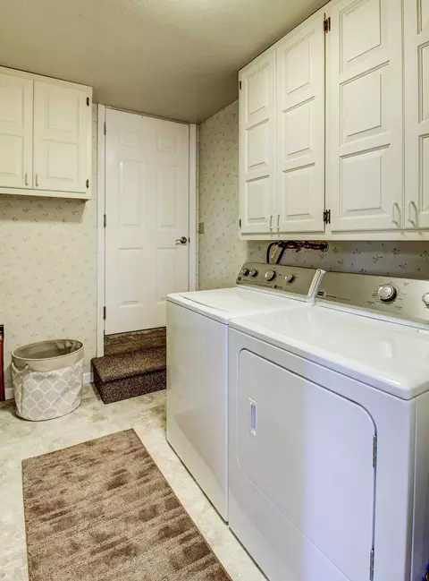 19053 Hollow Ln, Redding, CA 96003 photo 35