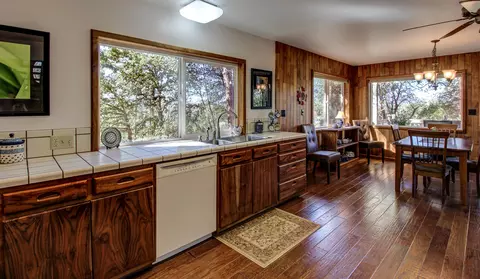 19053 Hollow Ln, Redding, CA 96003 photo 14