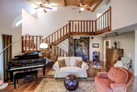 19053 Hollow Ln, Redding, CA 96003 photo 7