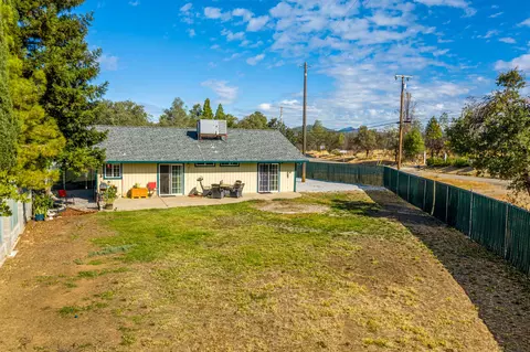 17003 Santa Barbara Dr, Redding, CA 96003 photo 22