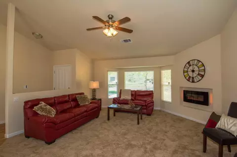 16953 Cape Cod Dr, Redding, CA 96003 photo 3