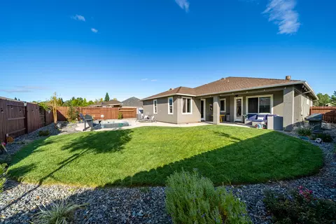 19497 Carnegie Dr, Redding, CA 96003 photo 20