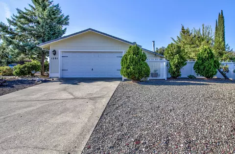 1291 Whistling Dr, Redding, CA 96003 photo 5