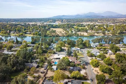 59 Wilshire Dr, Redding, CA 96002 photo 10