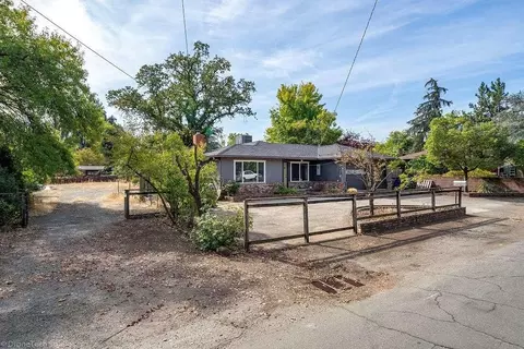 59 Wilshire Dr, Redding, CA 96002 photo 12