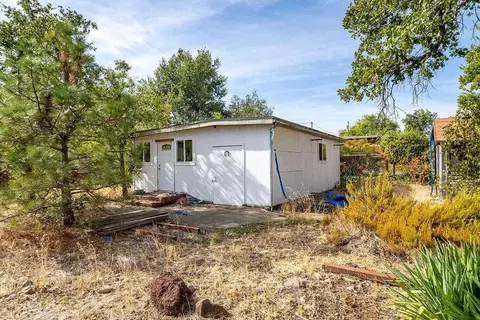 59 Wilshire Dr, Redding, CA 96002 photo 7