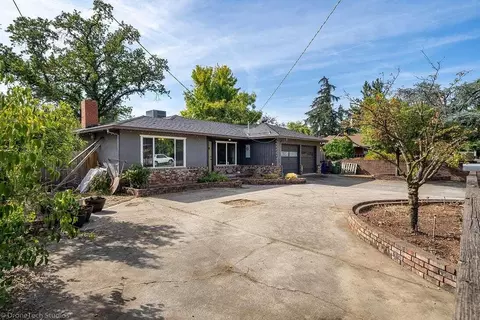 59 Wilshire Dr, Redding, CA 96002 photo 16