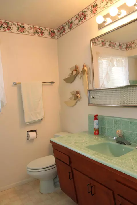 1913 Merle Dr, Redding, CA 96001 photo 8