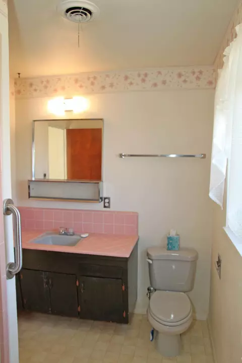 1913 Merle Dr, Redding, CA 96001 photo 9