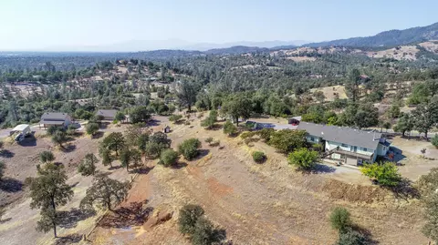 14251 Highline Trl, Redding, CA 96003 photo 56