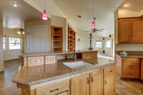14251 Highline Trl, Redding, CA 96003 photo 15