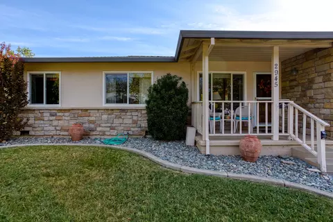 2945 Yana Ave, Redding, CA 96002 photo 3