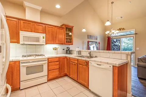 3104 Niklaus Path, Redding, CA 96002 photo 8
