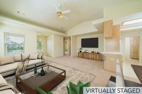 335 Franciscan Trl, Redding, CA 96003 photo 3