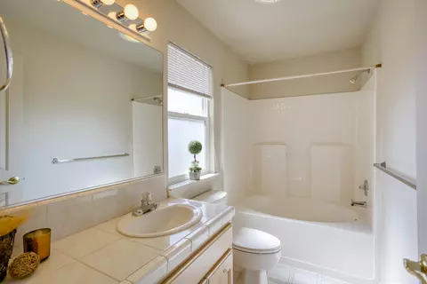335 Franciscan Trl, Redding, CA 96003 photo 10