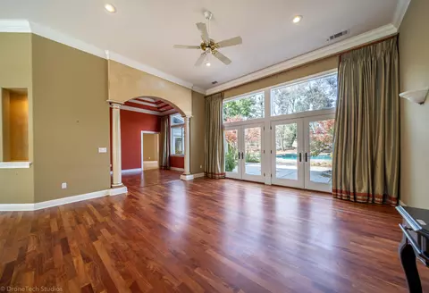 8954 Mirage Ct, Redding, CA 96001 photo 4