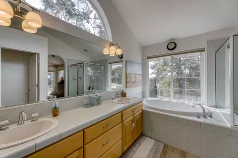 4047 Sunglow Dr, Redding, CA 96001 photo 43