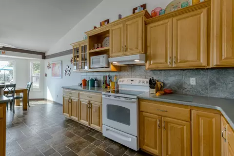 4047 Sunglow Dr, Redding, CA 96001 photo 18