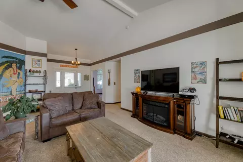 4047 Sunglow Dr, Redding, CA 96001 photo 9