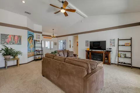 4047 Sunglow Dr, Redding, CA 96001 photo 12