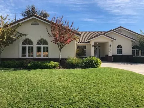 6885 Granada Dr, Redding, CA 96002 photo 4