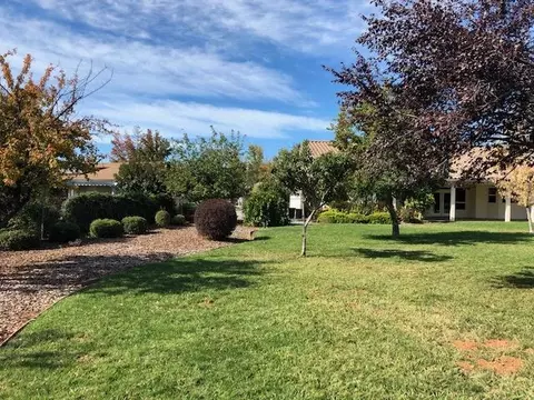 6885 Granada Dr, Redding, CA 96002 photo 44