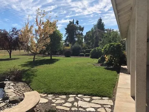 6885 Granada Dr, Redding, CA 96002 photo 35