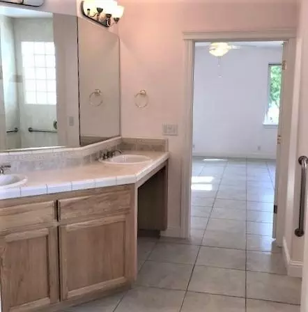 6885 Granada Dr, Redding, CA 96002 photo 22