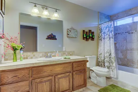 12124 E Stillwater Way, Redding, CA 96003 photo 19