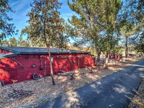 12124 E Stillwater Way, Redding, CA 96003 photo 39
