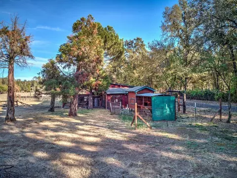 12124 E Stillwater Way, Redding, CA 96003 photo 43